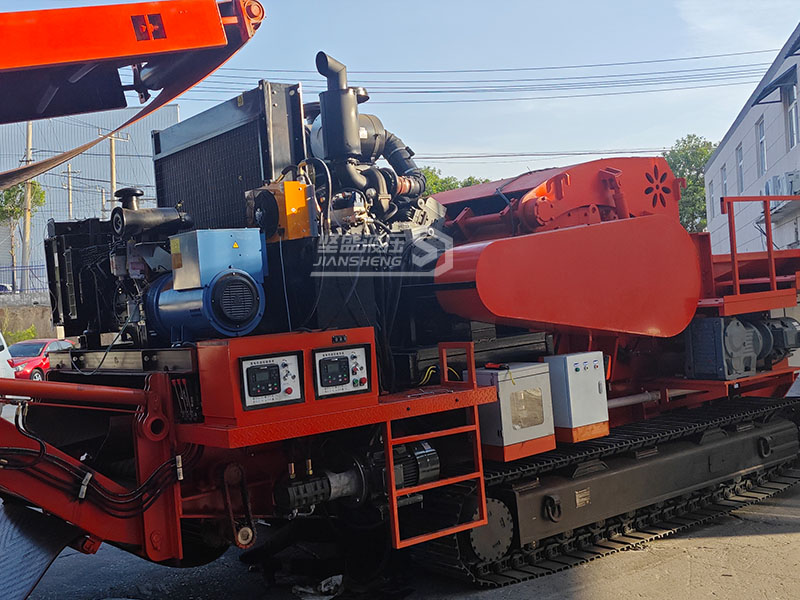 �Ƅ�(d��ng)����վ�Ď�����Һ��ϵ�y(t��ng)���b�{(di��o)ԇ�F(xi��n)��(ch��ng)